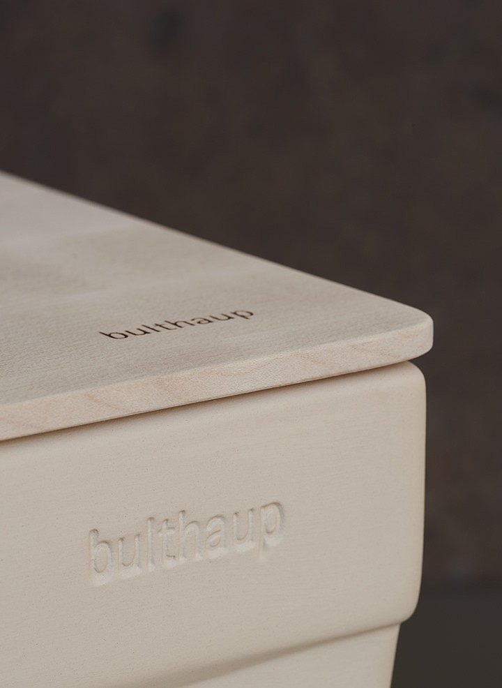 csm_bulthaup-brotcontainer-2-accessoires-d-t_5e3bb878d8