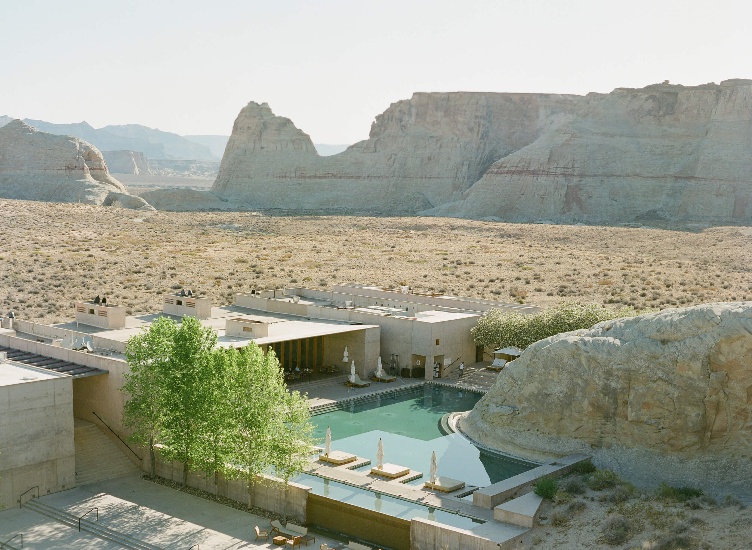 14-Amangiri-resort-Utah-pool-view-1